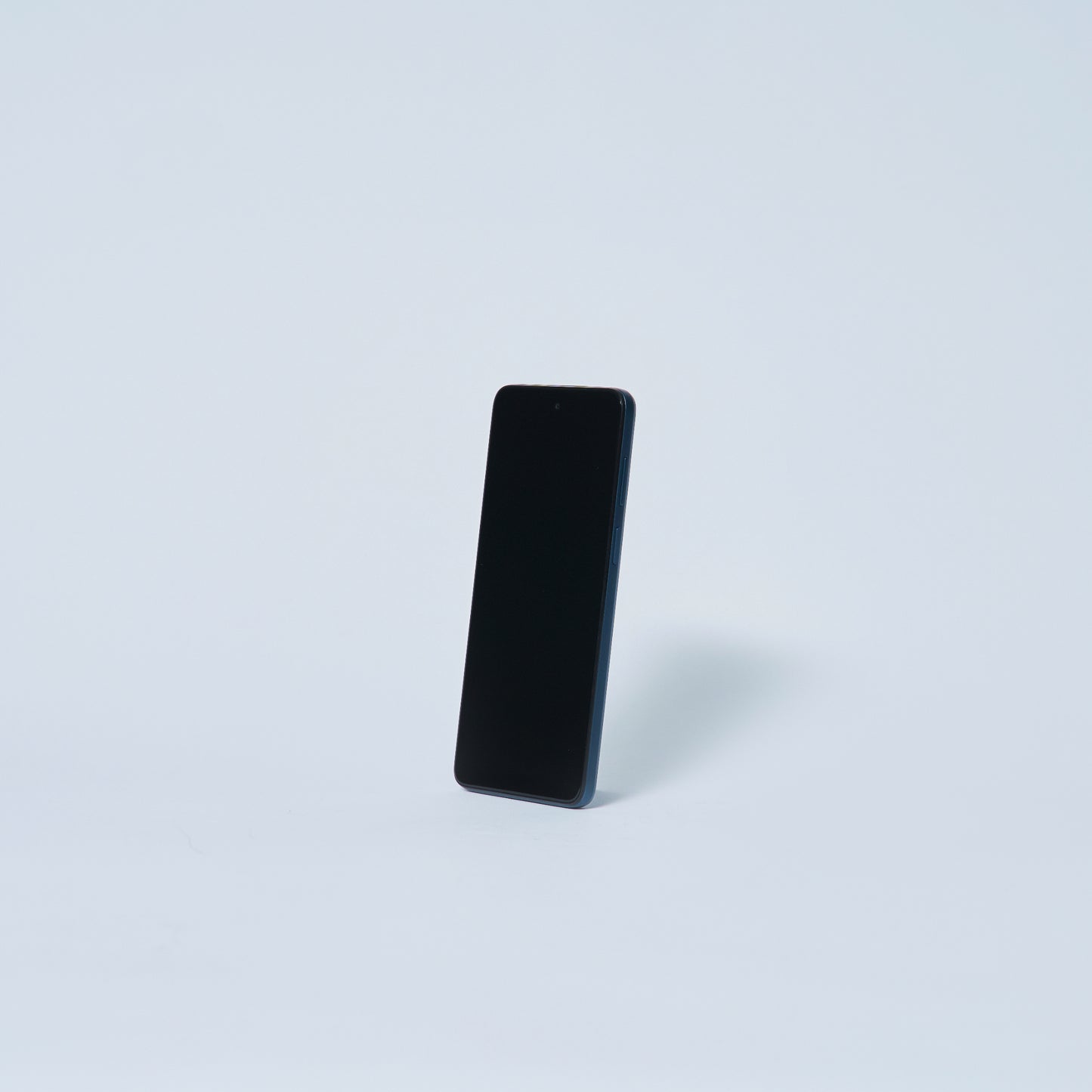 スマートフォン端末（moto-g24：MOTOROLA製）